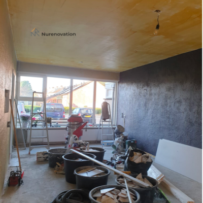 Living room prepared for plaster and design ceiling | Nurenovation